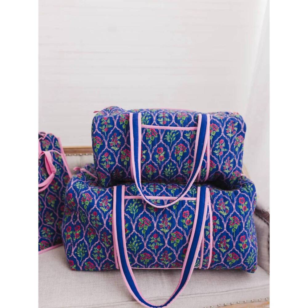 NEW HEART OF GRACE women's xl quilted duffle bag in midnight luxe